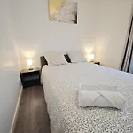 דירה Notre Dame In Latin Quarter Stylish Flat For 6