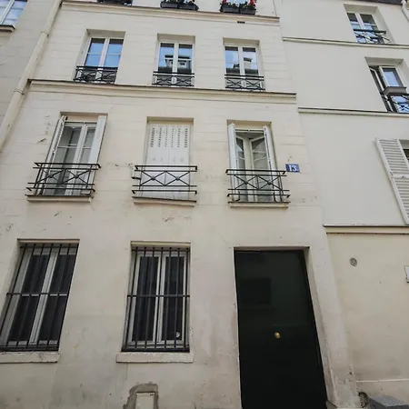 Notre Dame In Latin Quarter Stylish Flat For 6 *
