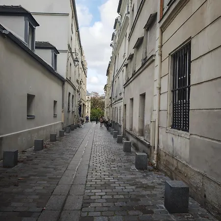 Notre Dame In Latin Quarter Stylish Flat For 6 Lägenhet Paris