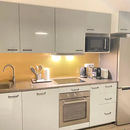 Lägenhet Notre Dame In Latin Quarter Stylish Flat For 6