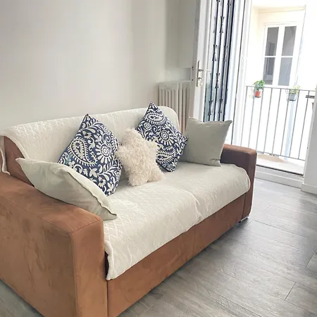 Notre Dame In Latin Quarter Stylish Flat For 6 *
